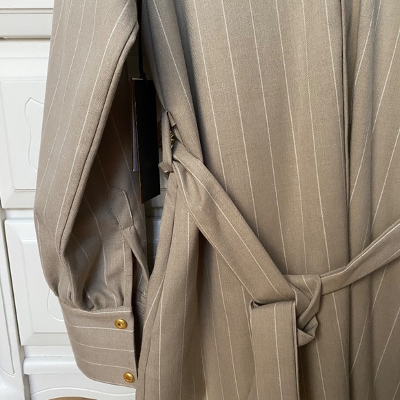 Beige pinstripe designer dress brand new size small - Picture 9 of 16